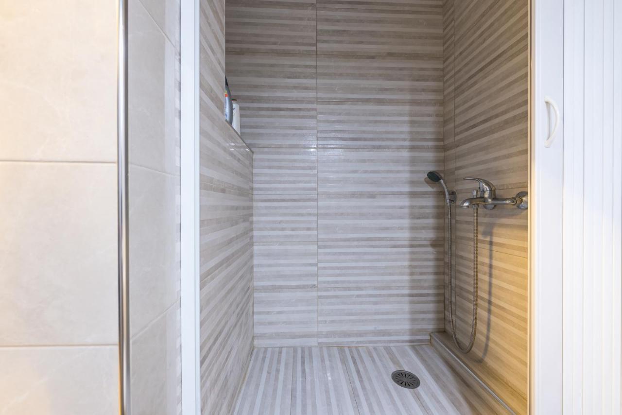 Athens Welcome Suites Apartments מראה חיצוני תמונה