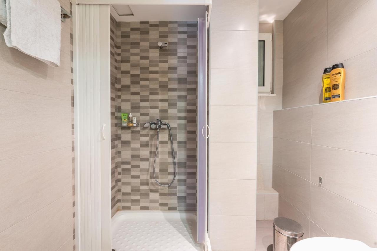 Athens Welcome Suites Apartments מראה חיצוני תמונה