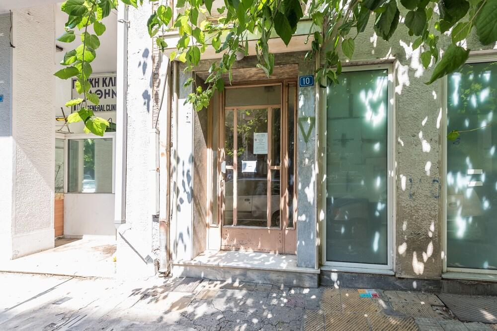 Athens Welcome Suites Apartments מראה חיצוני תמונה